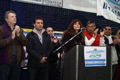 Avellaneda: �En tiempos de Per�n y Evita nadie imaginaba que iban a arrebatarles aquellos logros�