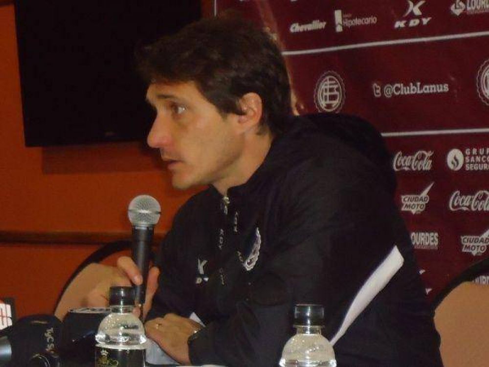 Lan�s - Guillermo Barros Schelotto: "Los grandes est�n bien"
