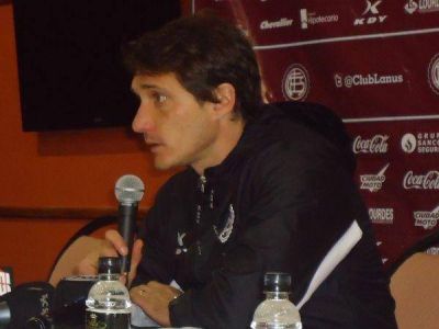 Lan�s - Guillermo Barros Schelotto: "Los grandes est�n bien"