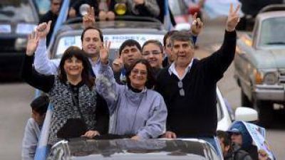 Multitudinaria caravana del FPV