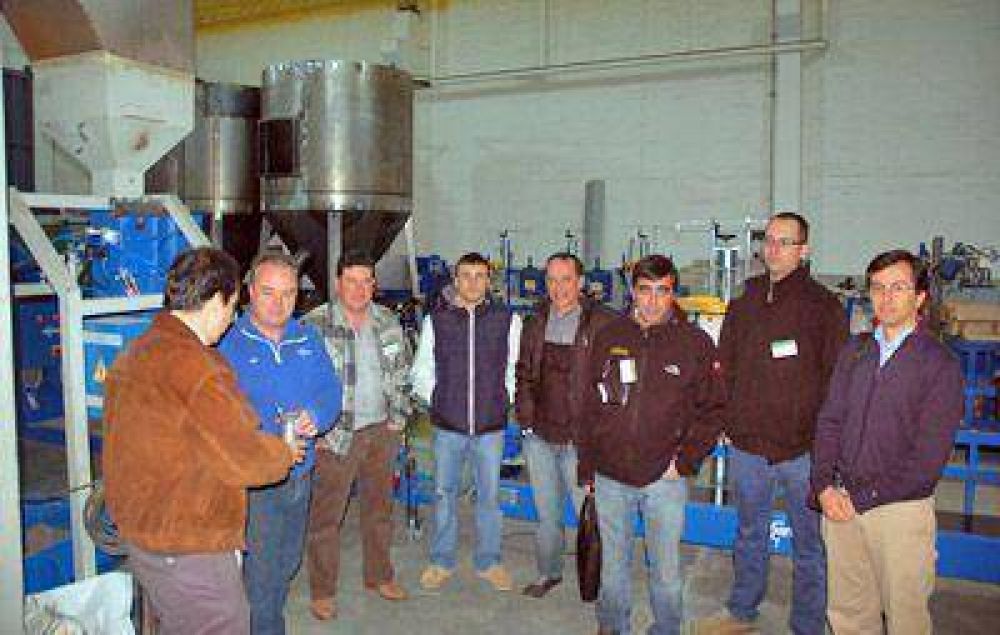 Iniciaron las actividades del Encuentro Internacional de Negocios �Pergamino 2013�
