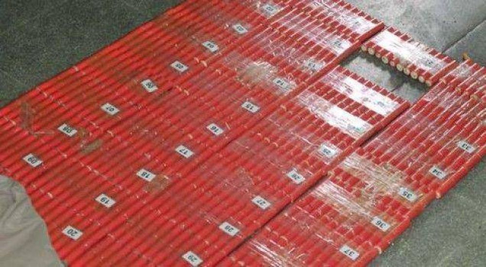 Secuestraron coca�na en la ETO, una mujer detenida