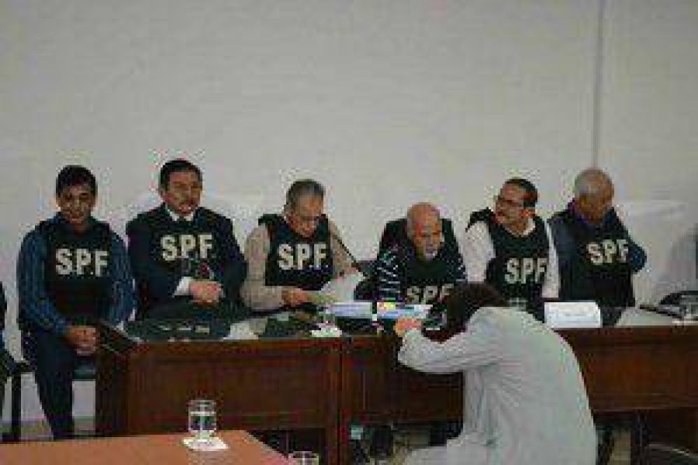 Contin�a el juicio a militares en Formosa