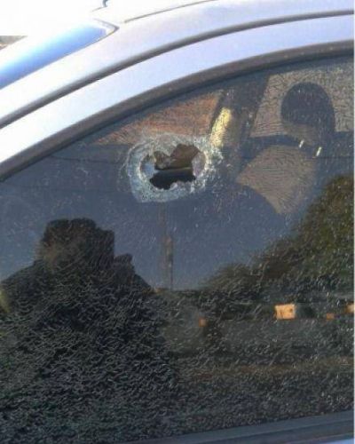 Auto de comerciante local atacado por abor�genes en Los Chiriguanos 