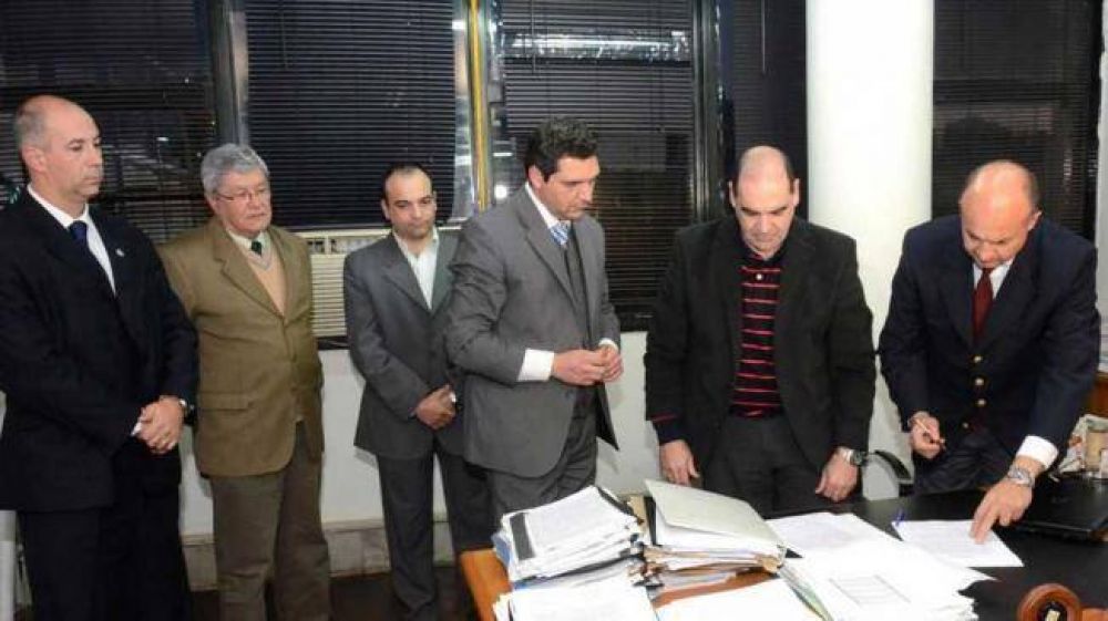 $ 48 millones por los juicios del transporte