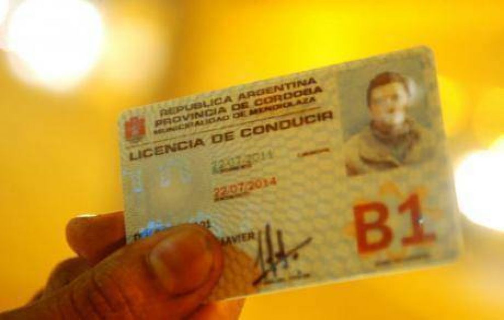 En el Gran C�rdoba continuar�n entregado carn�s a capitalinos