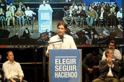 "Katopodis no sabe explicar por qu� se fue con Massa"