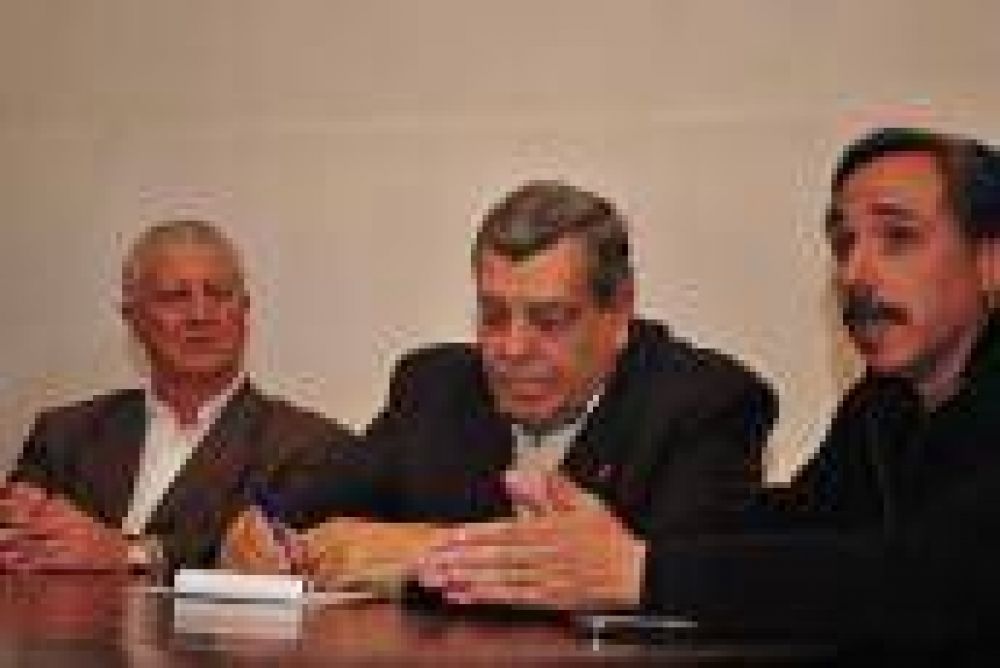 La Plata: Sarghini y Arteaga en la Federaci�n de Instituciones