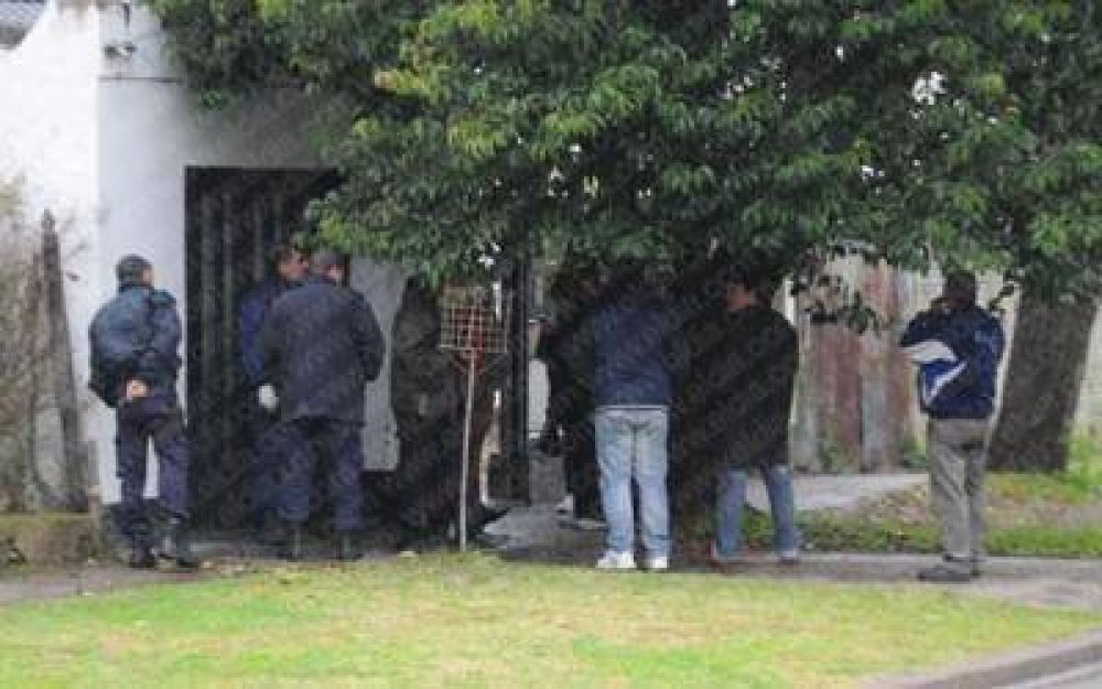Los Hornos: Mueren dos abuelos al incendiarse su vivienda