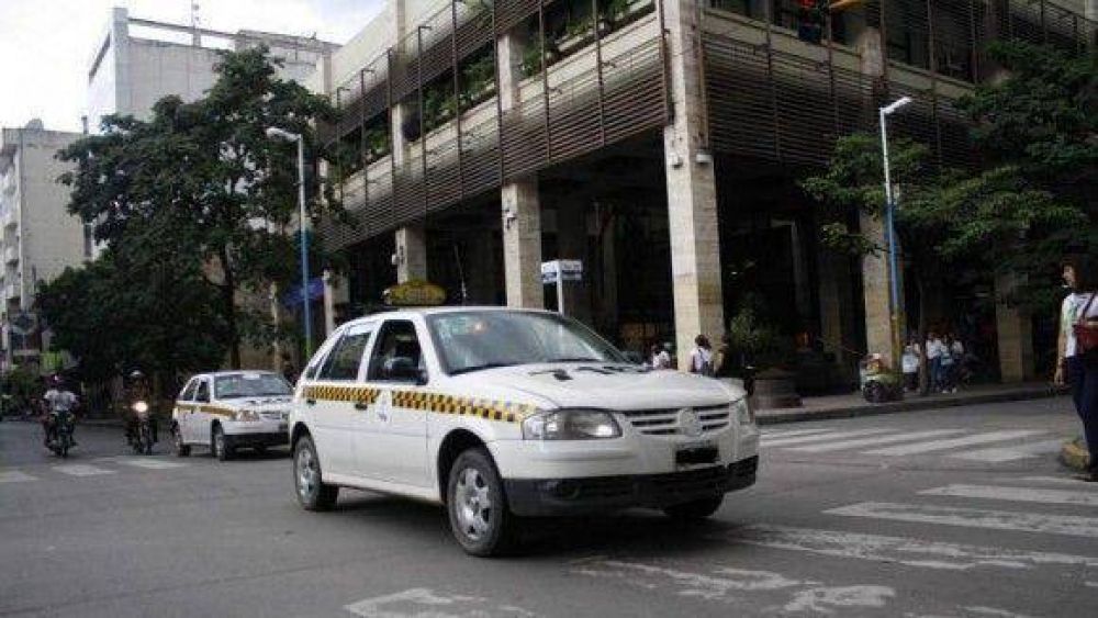 Solamente est�n habilitados para circular en la Capital 5.504 taxis