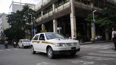 Solamente est�n habilitados para circular en la Capital 5.504 taxis