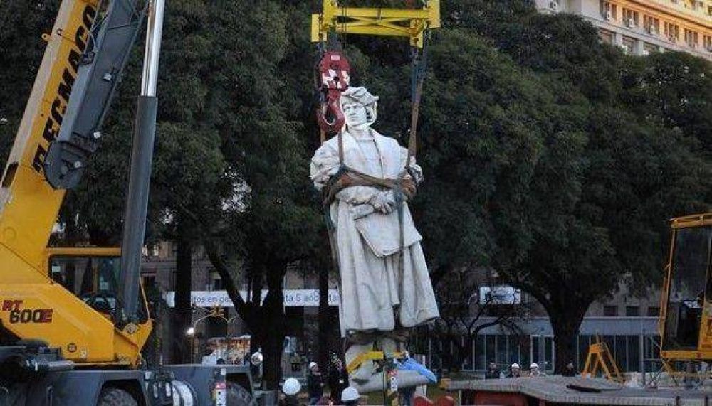Un hotel porte�o se quiere hacer cargo de la estatua de Col�n