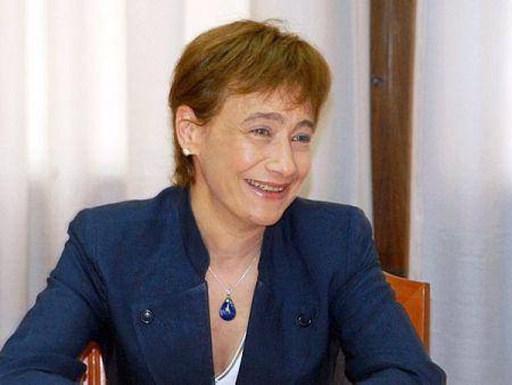 R�os promulg� ley que autoriza transferencia de fondos