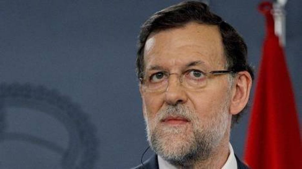 Rajoy admiti� que se equivoc�, pero no renunciar�