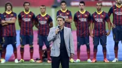 Messi le da la bienvenida a Martino