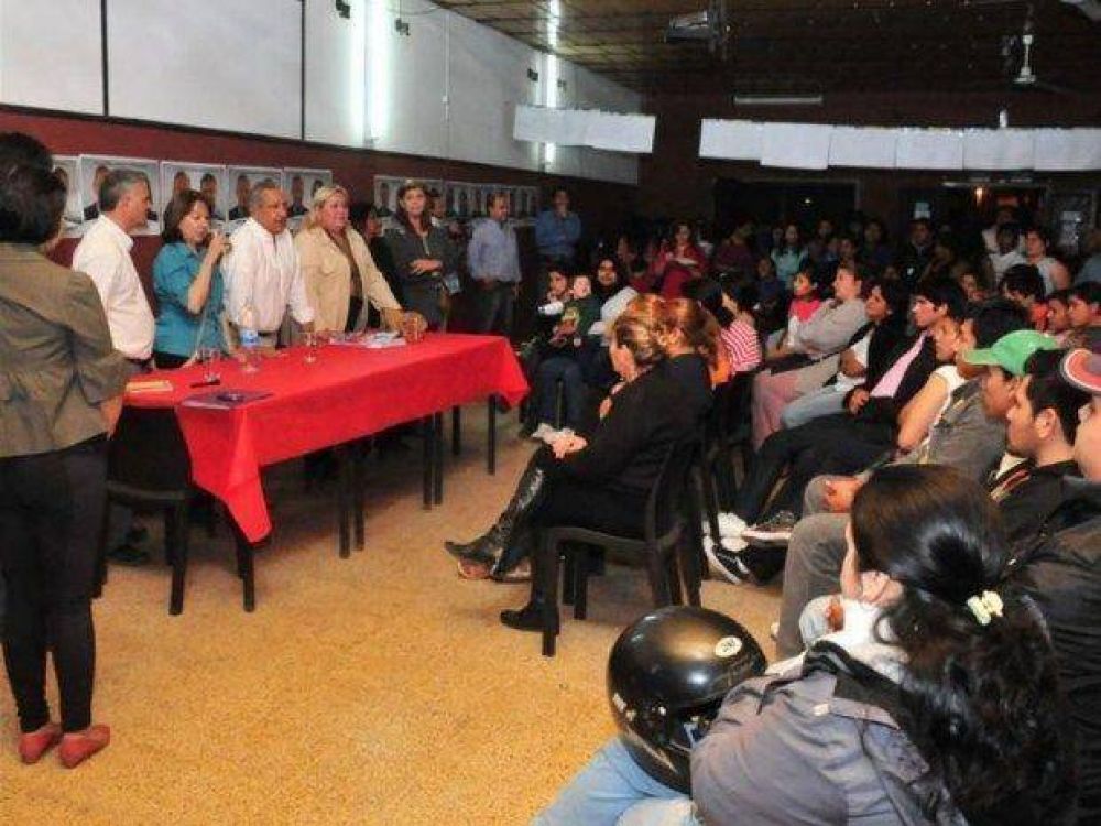 Sonia Escudero pidi� �cuidar las elecciones�
