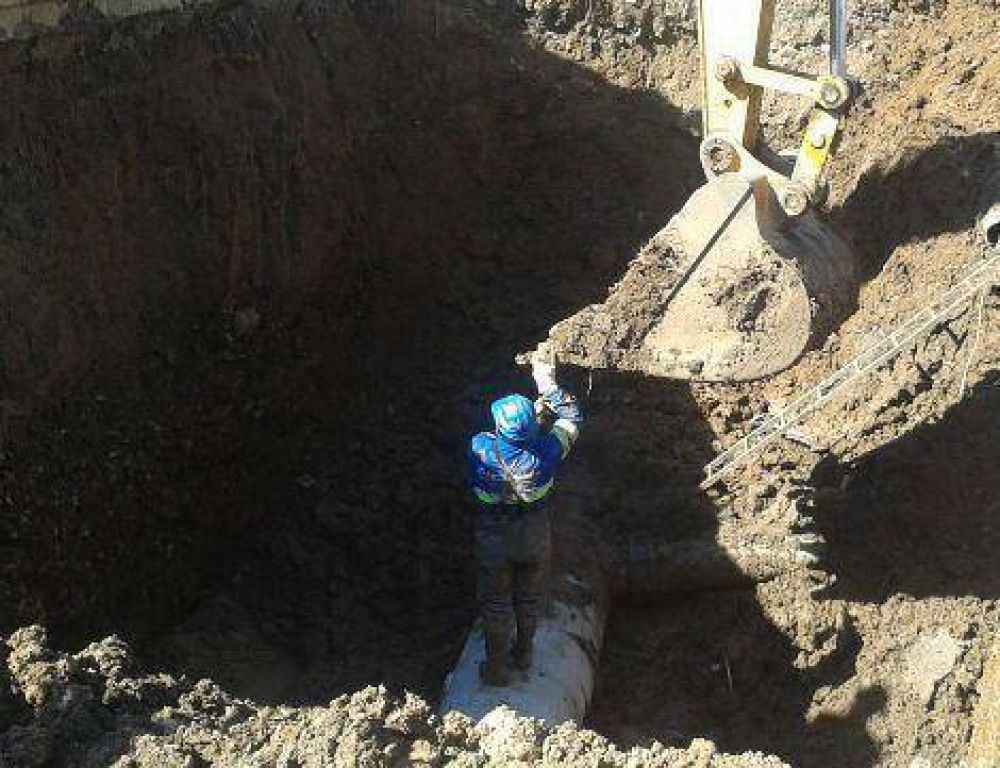Aguas del Norte repar� un tramo del acueducto de la zona oeste