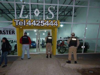 Varios allanamientos sin �xito en la b�squeda del represor Olivera