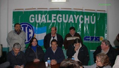 Presentaron libro de Abdala y fijaron una postura diferente a la conducci�n de ATE