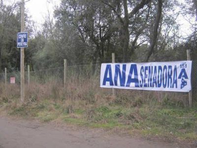 Denuncian al MPN por no respetar la norma sobre la propaganda en la v�a p�blica