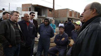 En plenario, Petroleros volvi� a respaldar a Norberto Yauhar