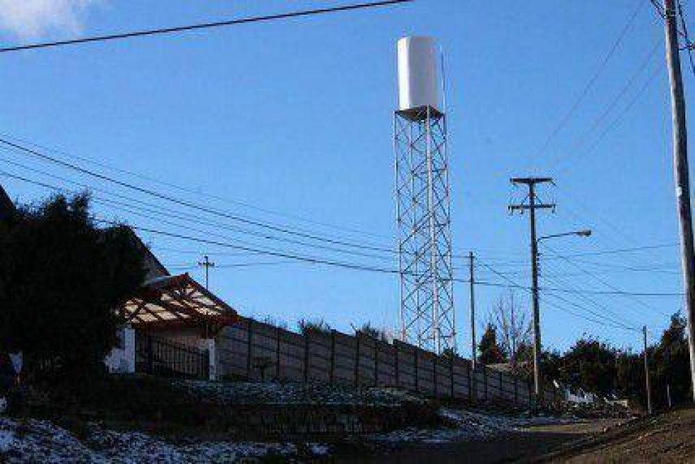 Inminente clausura de otra antena de telefon�a