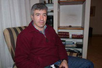 Agust�n Carus: �Estamos en la vereda de enfrente del kirchnerismo�