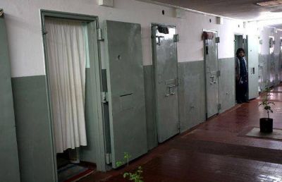 El SPB teme un mot�n por la continuidad de la huelga de hambre en el penal de Bat�n
