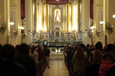 El �ltimo adi�s a Renzo: tras un velorio �ntimo, familiares realizan el entierro en Corrientes