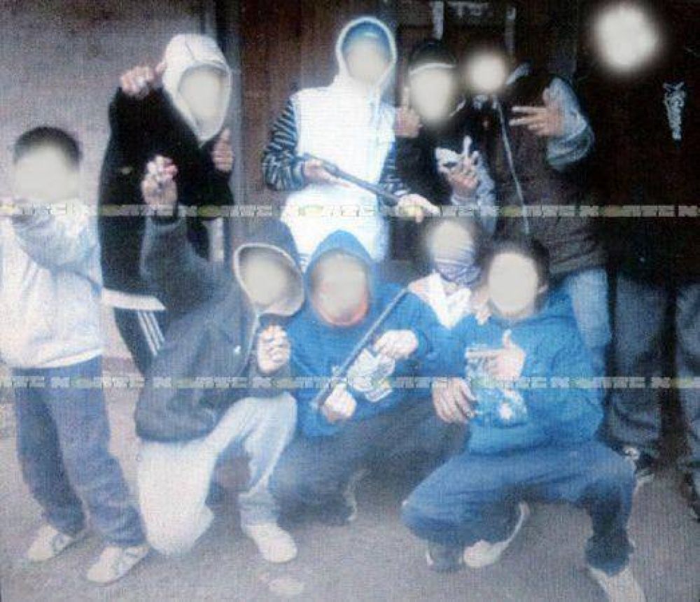 Charata: desbaratan banda de ni�os y adolescentes que fabricaba tumberas