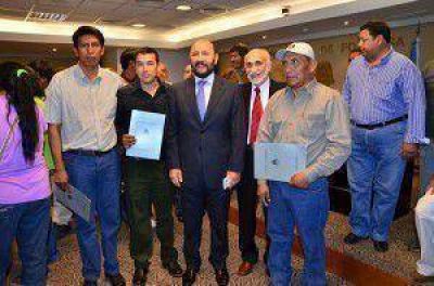 Mois�s Fern�ndez: �estamos muy comprometidos con nuestra gente para apoyar a los candidatos del FpV�