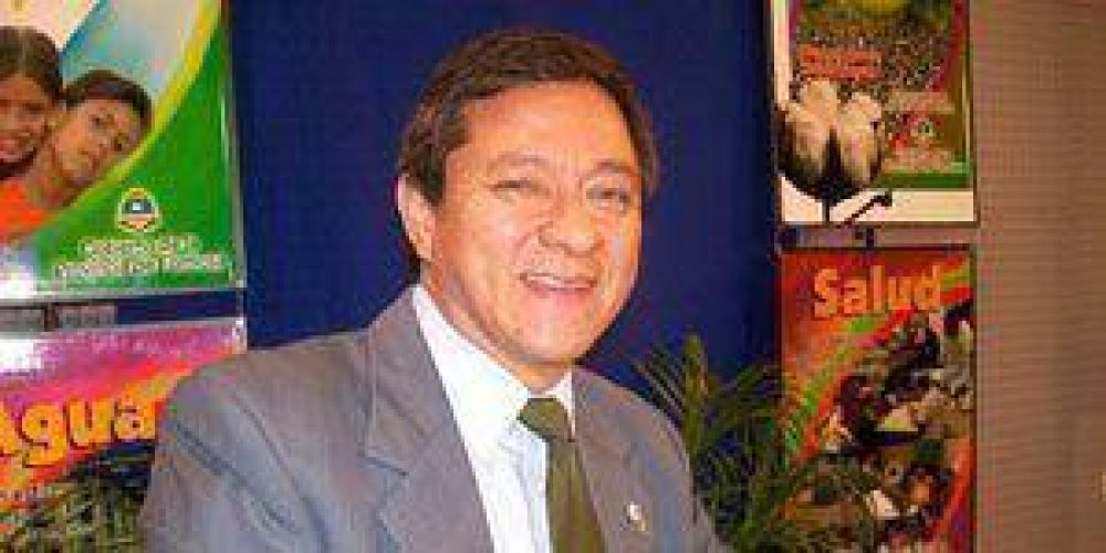 UNaF: Romano admiti� una �crisis financiera�