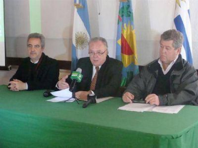 Contin�a con �xito el "Encuentro Internacional Pergamino 2013"