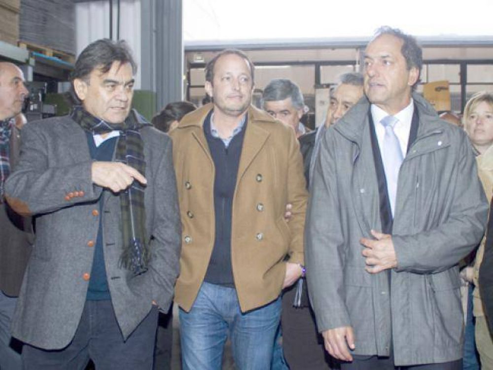 Scioli e Insaurralde en campaa