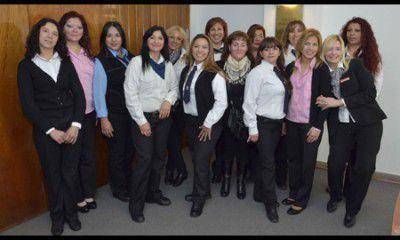Veinte mujeres son conductoras del Trole y el Metrotranv�a en la provincia