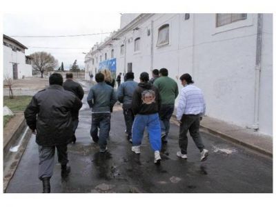 Habr� mesas electorales en las c�rceles para que los presos puedan votar