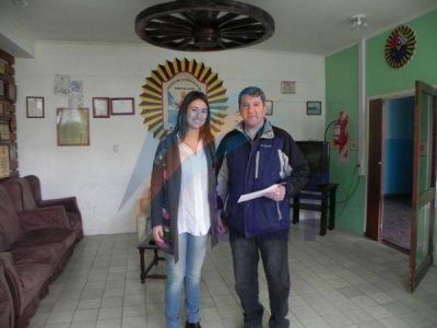 Colazo entreg� un subsidio a los Bomberos de la Polic�a de la Provincia