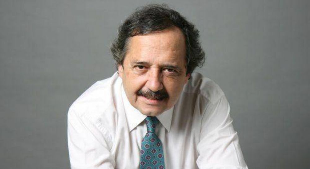 Alfons�n calific� a Sergio Massa como 'noventista y pro-mercado"