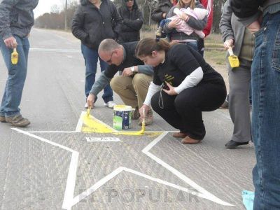 Se pintaron dos estrellas amarillas sobre la Ruta 51