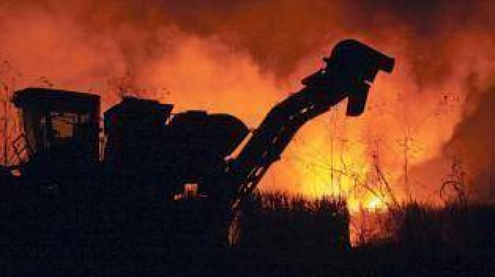 La quema contin�a a pesar de los controles