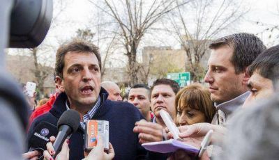 Massa estuvo con vecinos y candidatos de Tres de Febrero