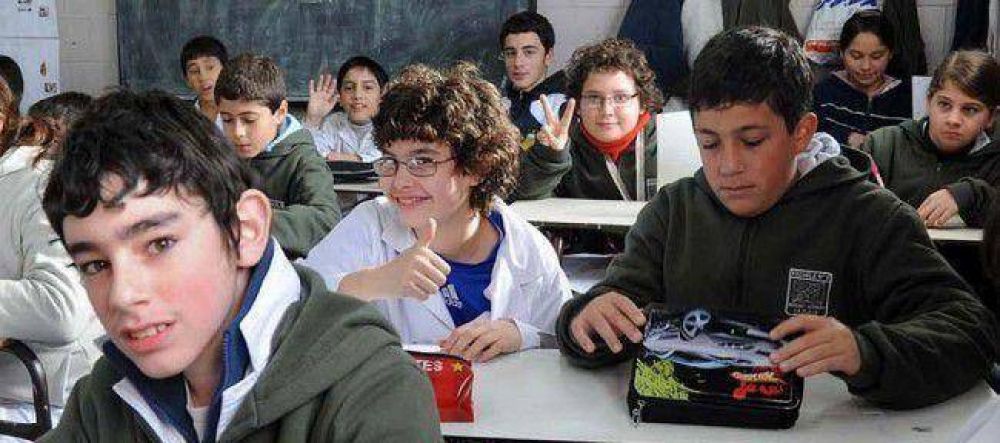 La reforma de la secundaria postergada para el 2015