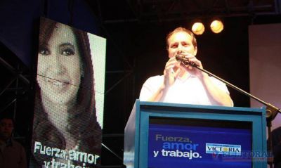 Camau: �Los legisladores del FPV son muy importantes en los proyectos que pensamos para la provincia�