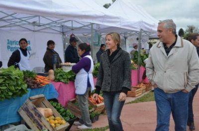 El FpV recorri� Laguna Brava impulsando la inclusi�n vecinal