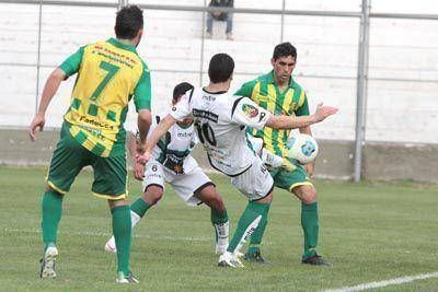 Aldosivi sufri� un duro rev�s en San Juan