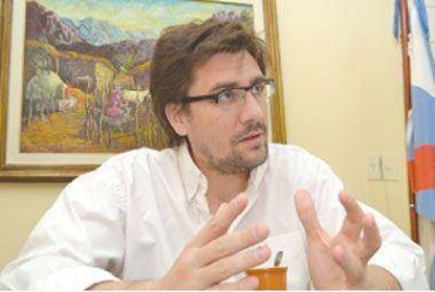 Luna impulsa acciones para descomprimir los conflictos
