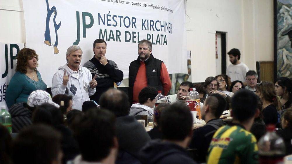 Los candidatos del Frente para la Victoria estuvieron con m�s de 200 vecinos