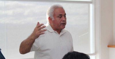 Z��iga present� un abanico de propuestas �para frenar� el avance del Kirchnerismo