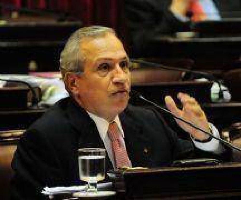 Juan Carlos Romero el pobre tipo al que hasta la AFIP le debe plata