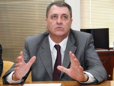 Julio C�sar Loutaif: �La verdad es que se omiti� mi participaci�n en la sociedad Majuvi SRL�